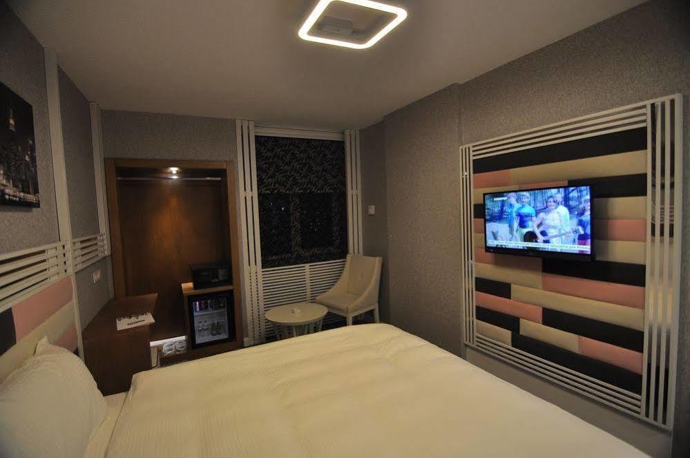 Manhattan Hotel Ankara Ngoại thất bức ảnh