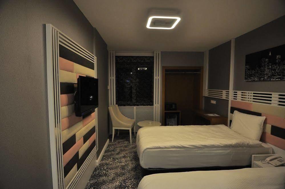 Manhattan Hotel Ankara Ngoại thất bức ảnh