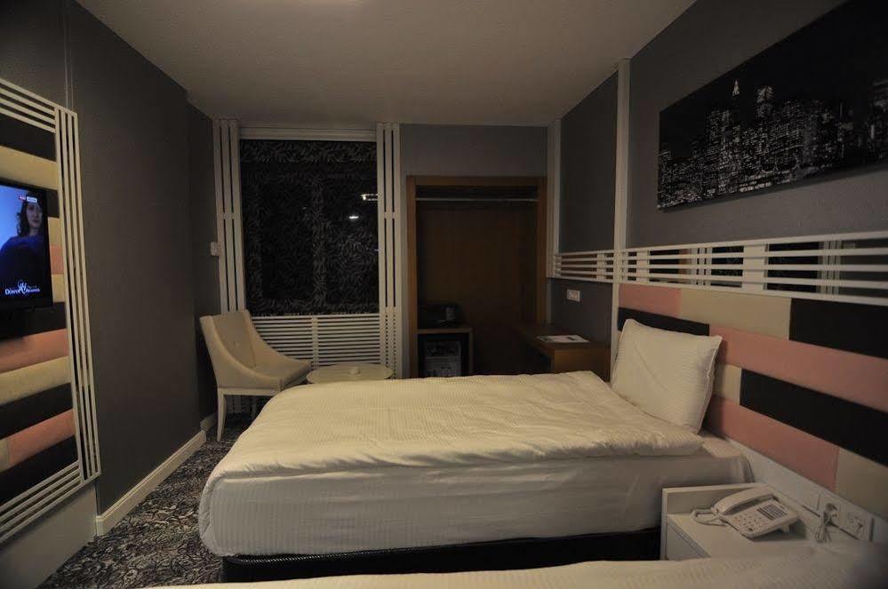 Manhattan Hotel Ankara Ngoại thất bức ảnh